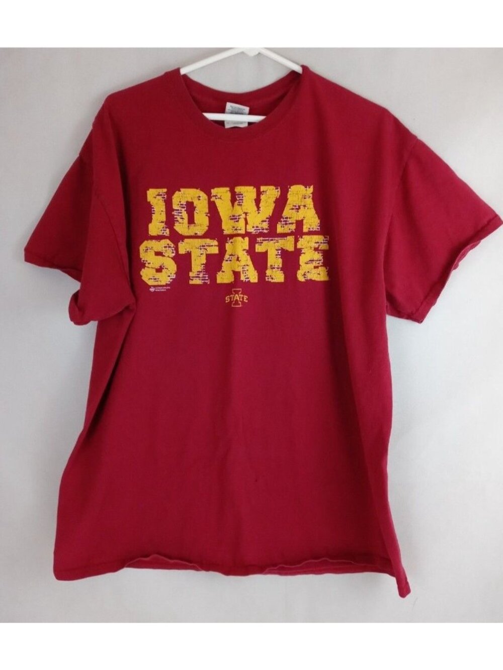Gildan Men's NCAA Iowa State Cyclones T-Shirt Size XL 100% Cotton